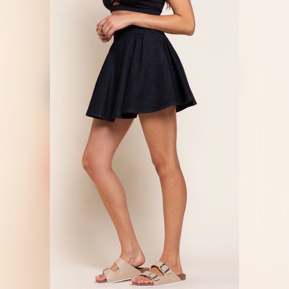🔥SALE POL Black Denim Full Circle Flare Skirt - Picture 4 of 7